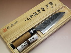 越後 司作 『雲流鍛地 三徳』 両水牛えんじゅ柄付